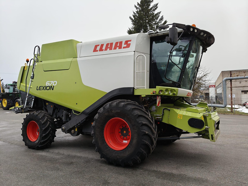 Claas Lexion 670 - 联合收割机:图1 Claas Lexion 670 - 联合收割机:图1