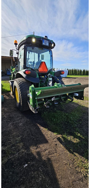 John Deere 4052R - 拖拉机:图3 John Deere 4052R - 拖拉机:图3
