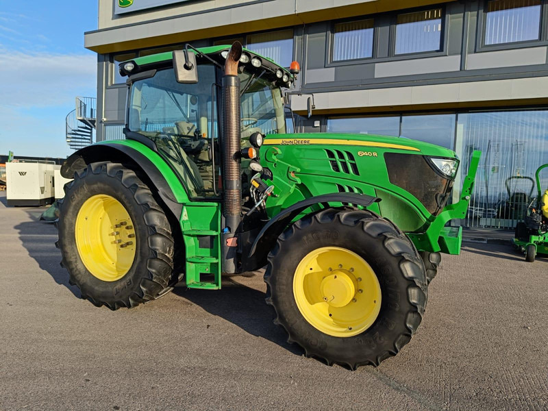 John Deere 6140R - 拖拉机:图1 John Deere 6140R - 拖拉机:图1