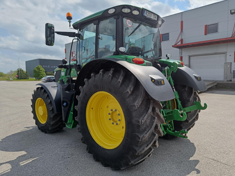 John Deere 6R 155 Autopower - 拖拉机:图5 John Deere 6R 155 Autopower - 拖拉机:图5