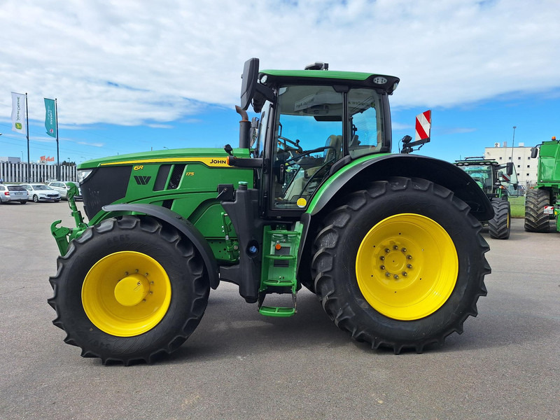 John Deere 6R 175 - 拖拉机:图4 John Deere 6R 175 - 拖拉机:图4