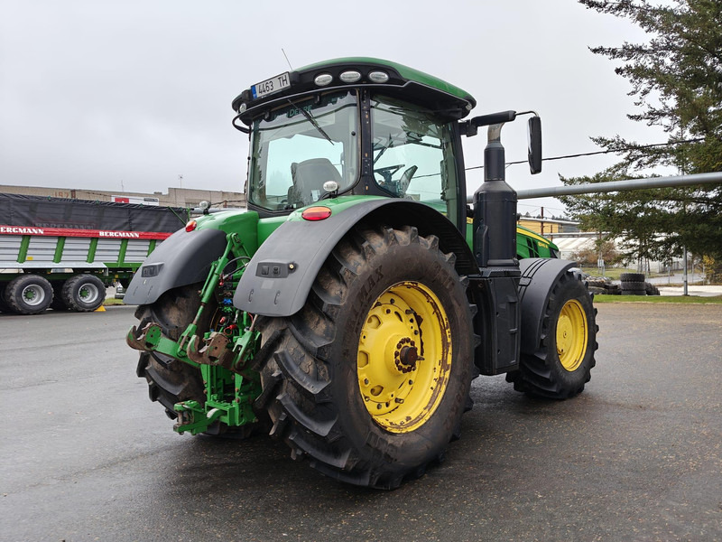 John Deere 8345R e23 - 拖拉机:图3 John Deere 8345R e23 - 拖拉机:图3