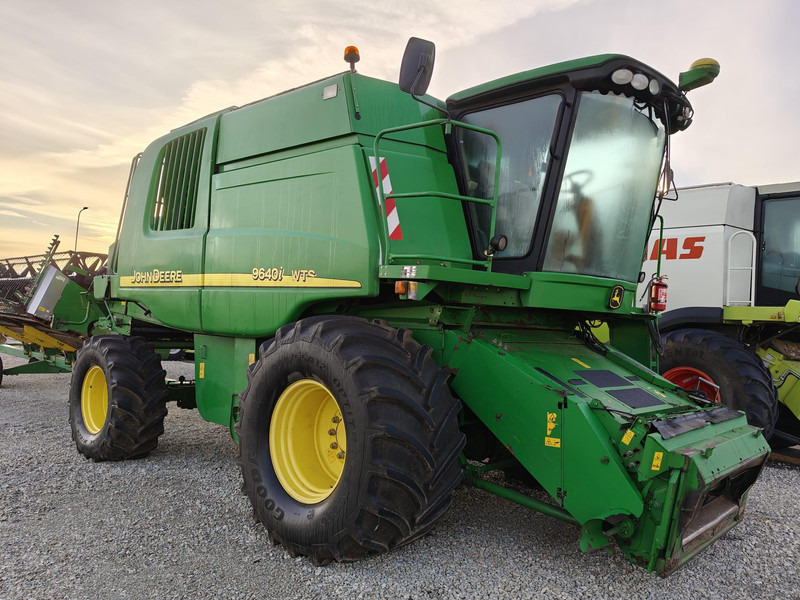 John Deere JOHN DEERE 9640I WTS - 联合收割机:图1 John Deere JOHN DEERE 9640I WTS - 联合收割机:图1