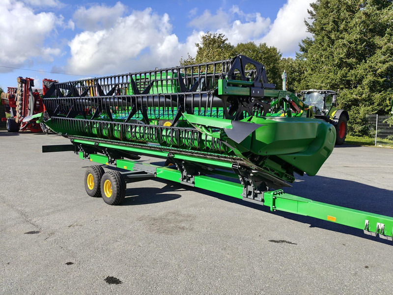John Deere W650 i 722X - 联合收割机:图2 John Deere W650 i 722X - 联合收割机:图2