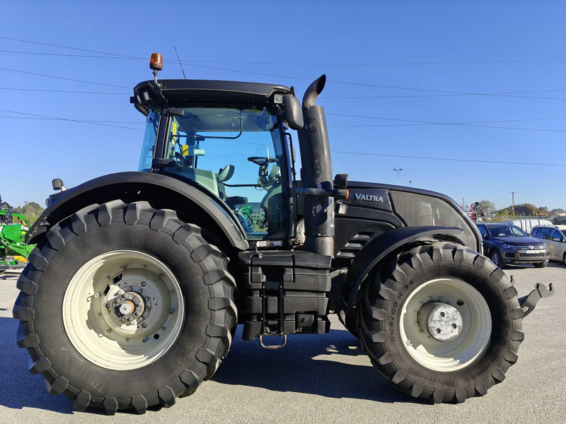 Valtra S353 - 拖拉机:图2 Valtra S353 - 拖拉机:图2