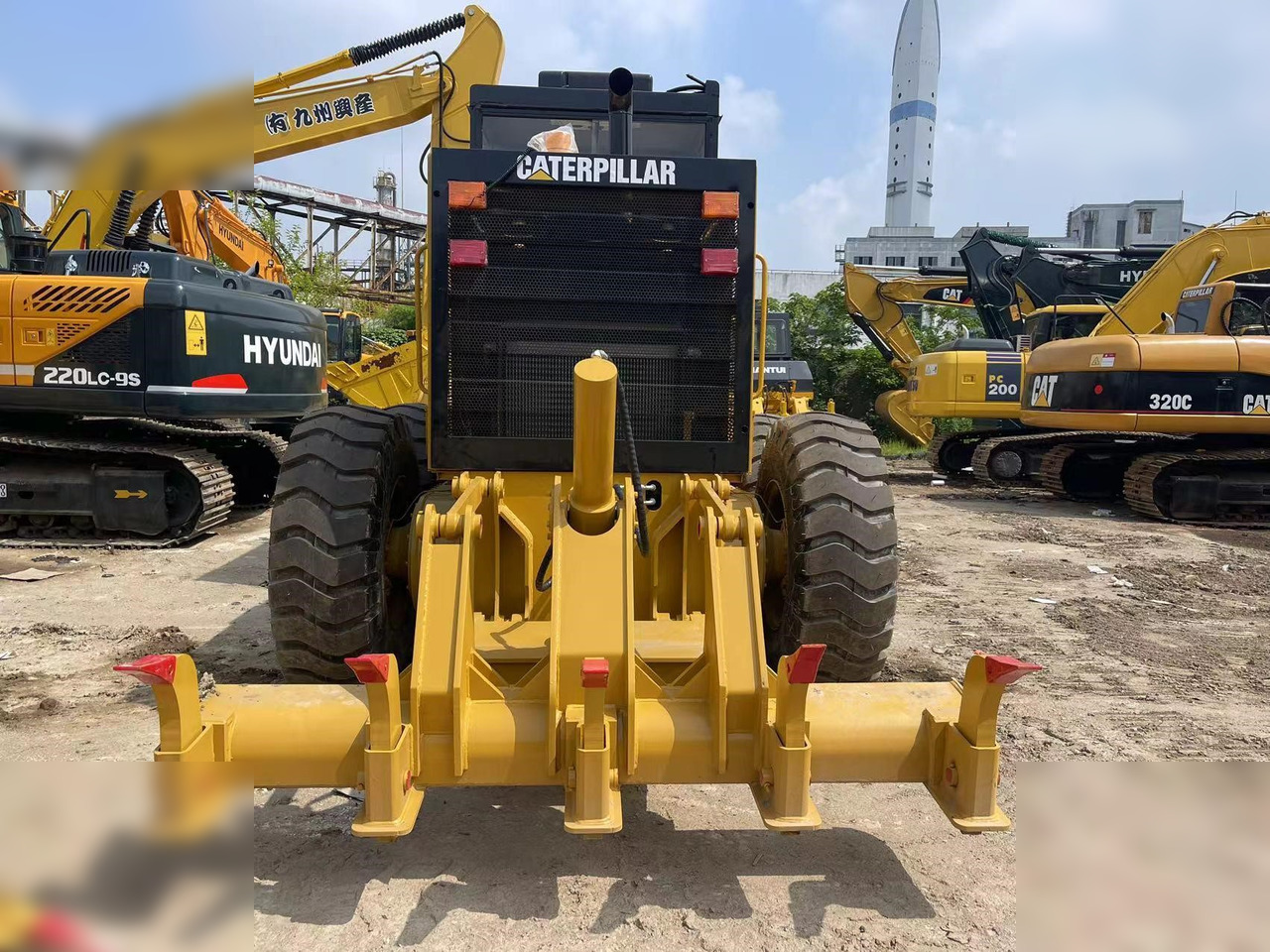 CATERPILLAR 120H - 平路机:图4 CATERPILLAR 120H - 平路机:图4