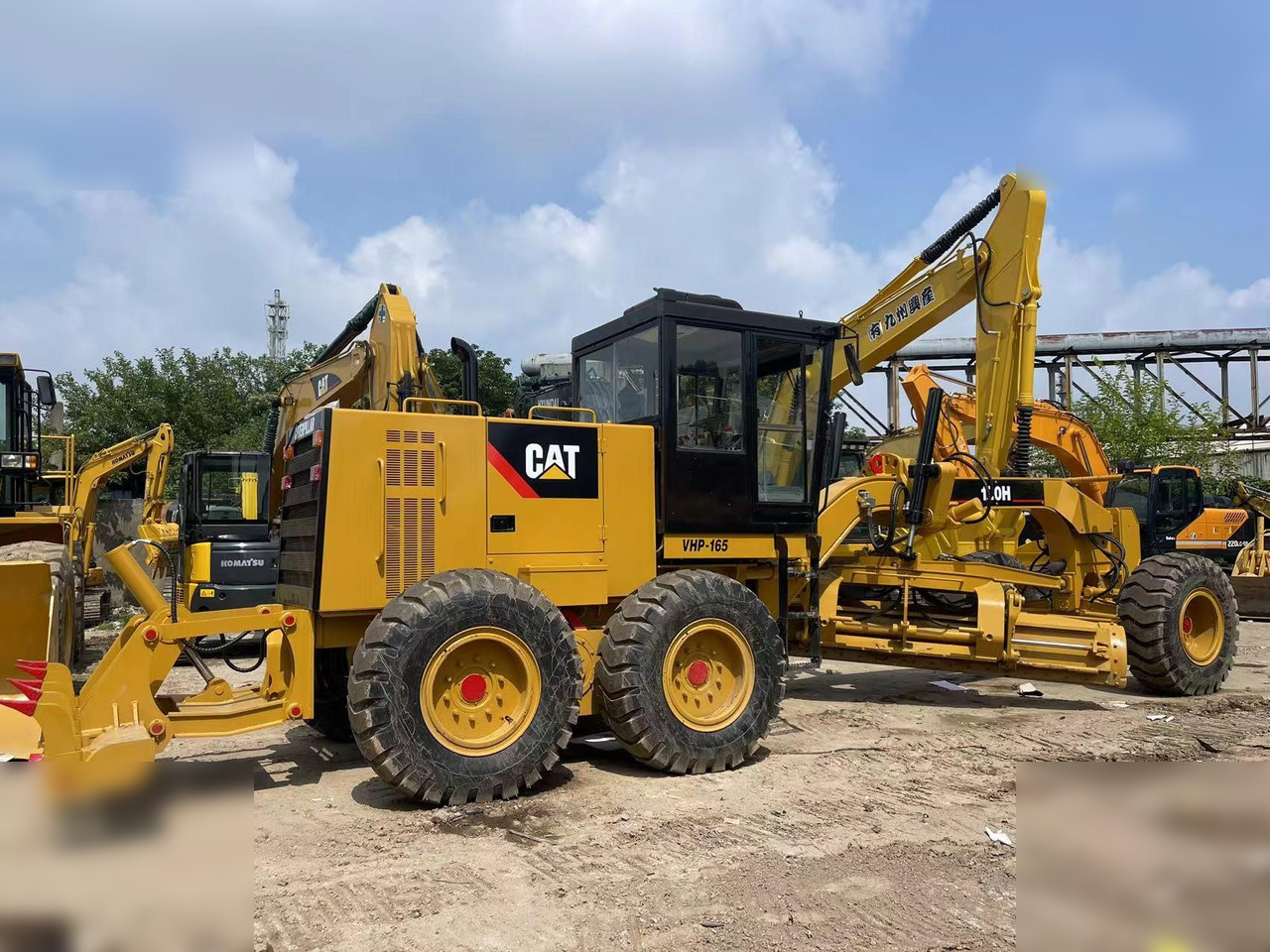 CATERPILLAR 120H - 平路机:图2 CATERPILLAR 120H - 平路机:图2
