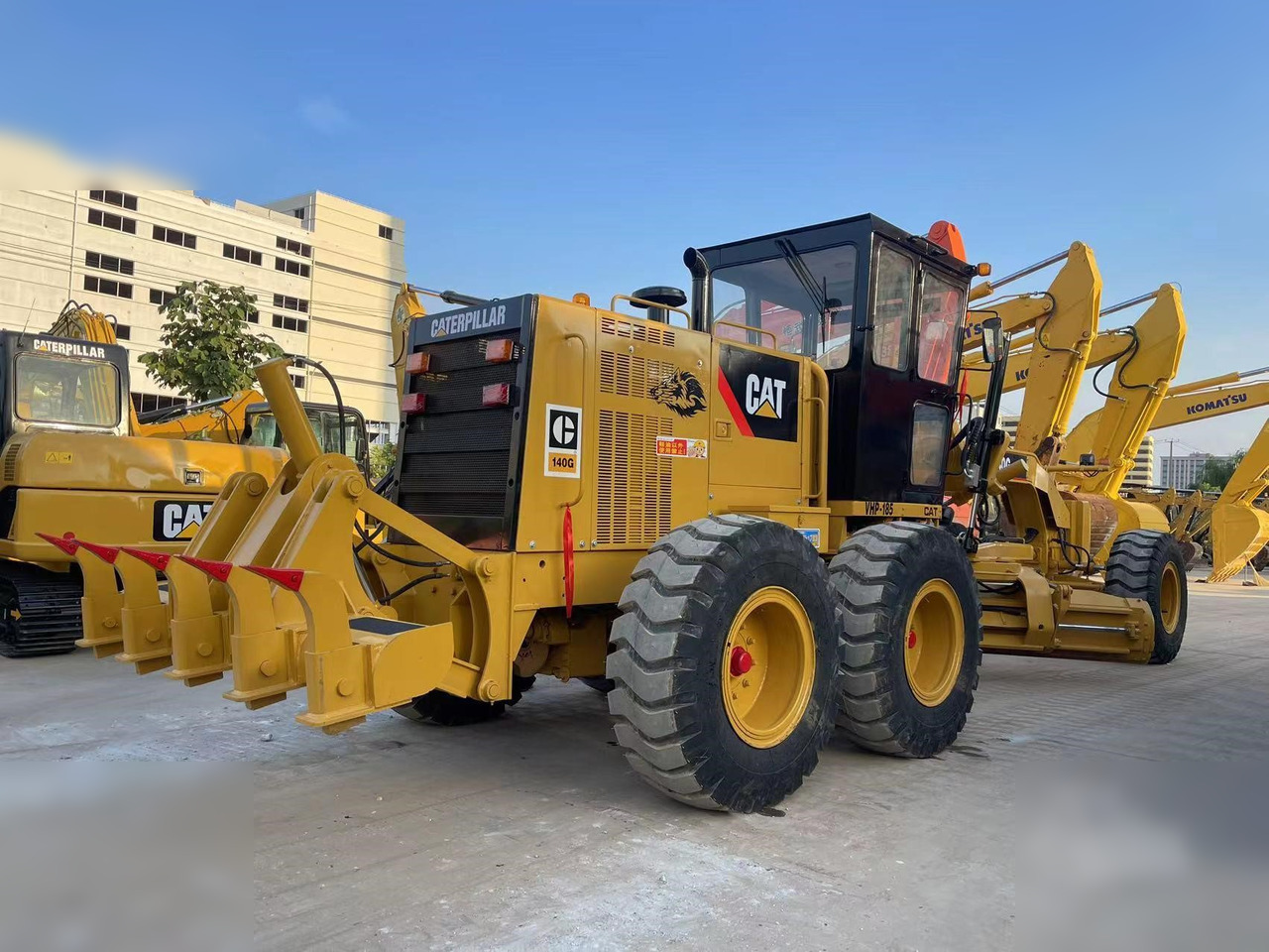 CATERPILLAR 140G - 平路机:图2 CATERPILLAR 140G - 平路机:图2