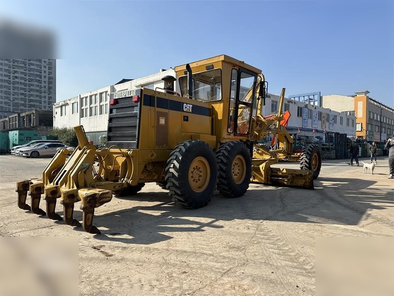 CATERPILLAR 140H - 平路机:图4 CATERPILLAR 140H - 平路机:图4