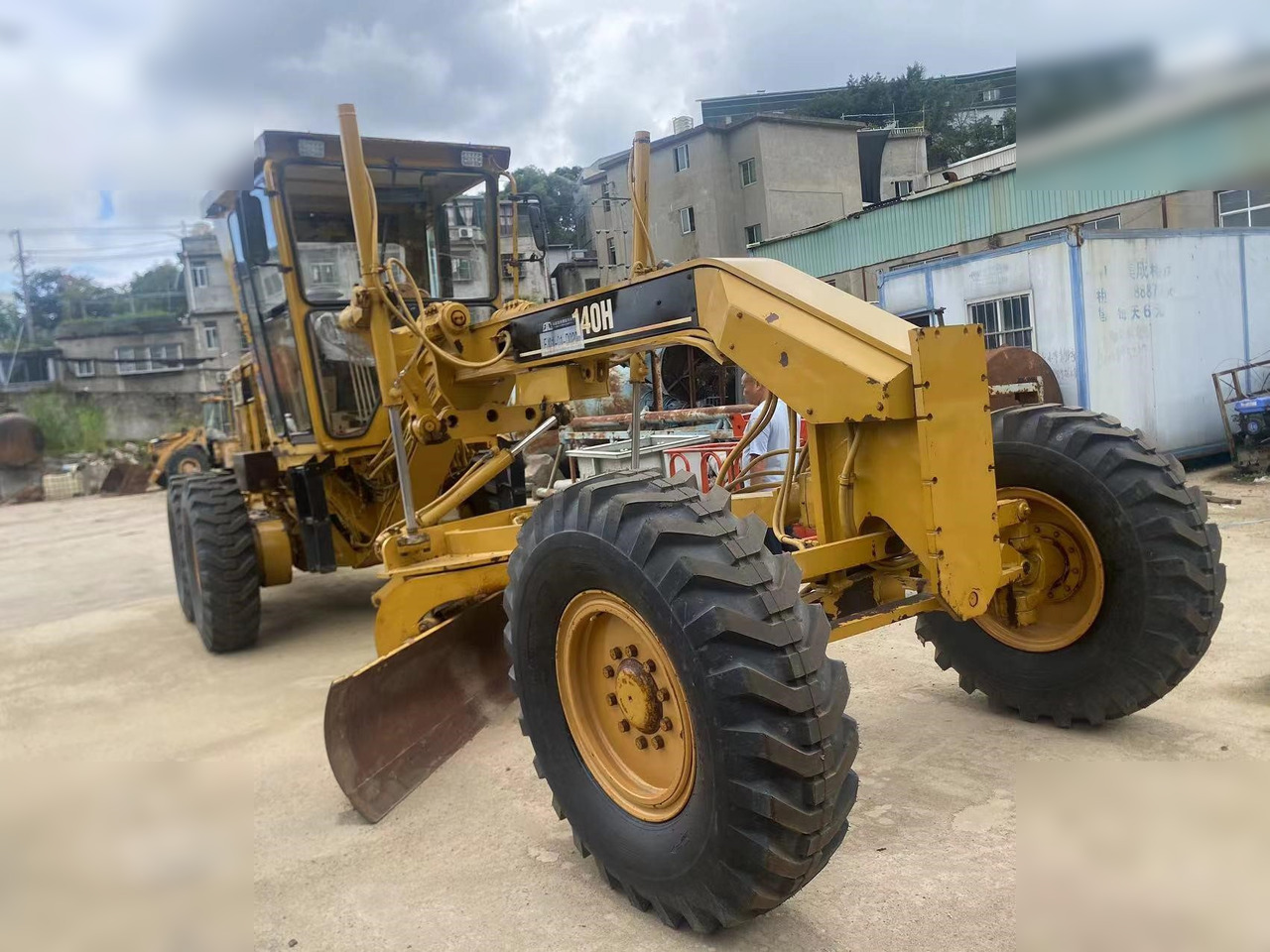 CATERPILLAR 140H - 平路机:图3 CATERPILLAR 140H - 平路机:图3