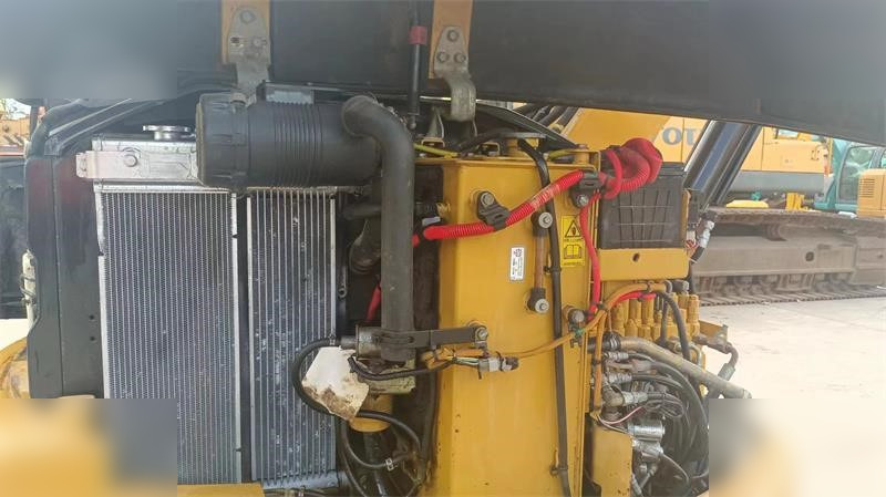 CATERPILLAR 305C CR - 小型挖掘机:图5 CATERPILLAR 305C CR - 小型挖掘机:图5