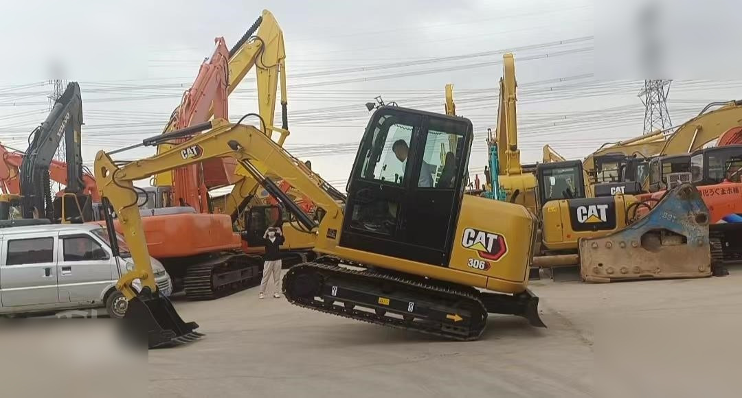CATERPILLAR 306D - 履带式挖掘机:图2 CATERPILLAR 306D - 履带式挖掘机:图2