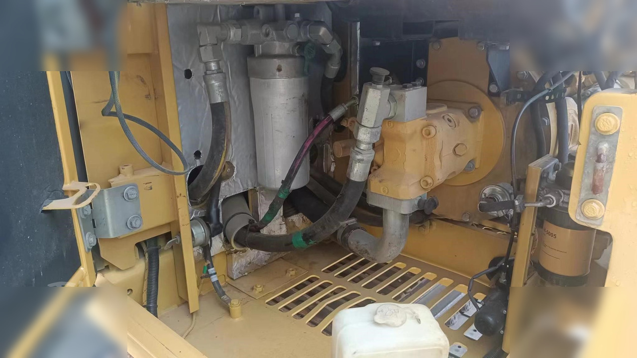 CATERPILLAR 306D - 履带式挖掘机:图4 CATERPILLAR 306D - 履带式挖掘机:图4