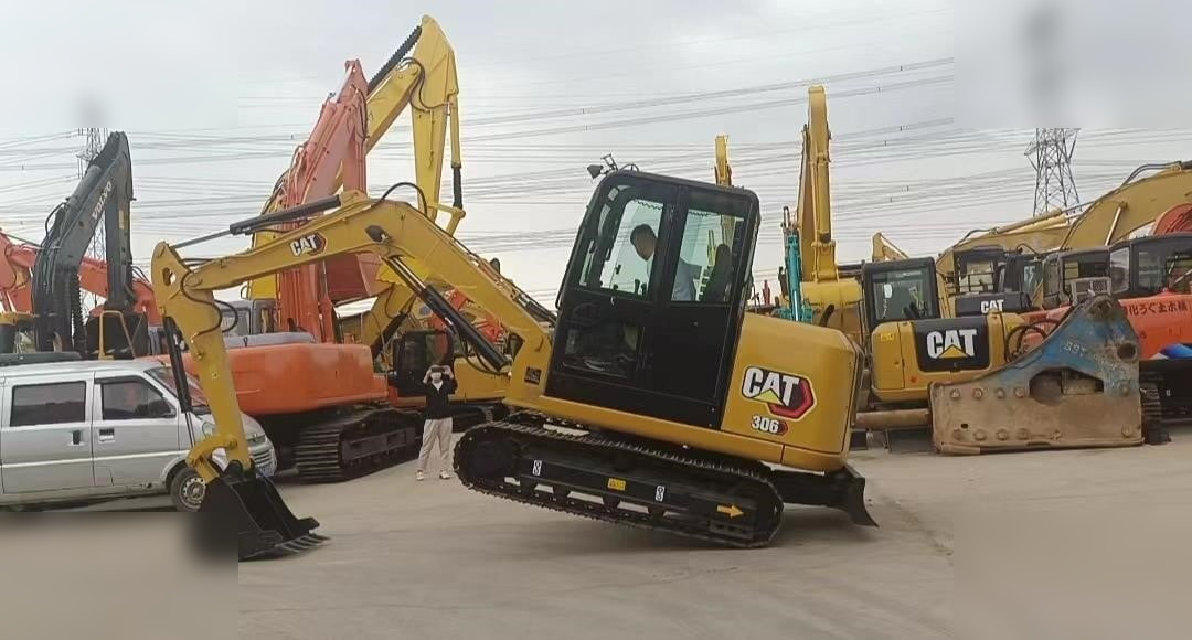 CATERPILLAR 306D - 履带式挖掘机:图2 CATERPILLAR 306D - 履带式挖掘机:图2
