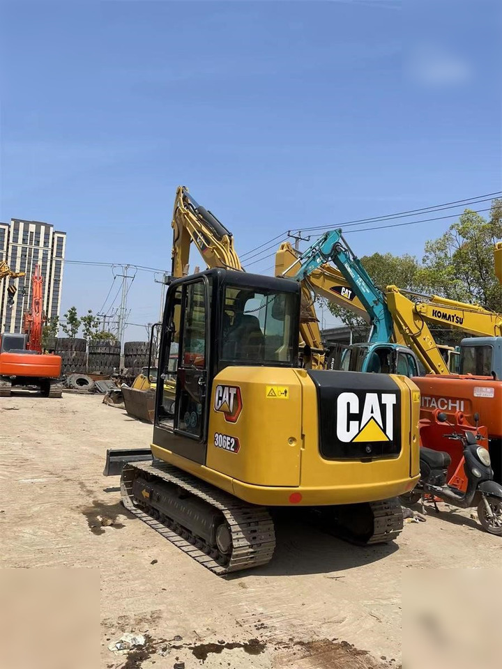 CATERPILLAR 306E2 - 履带式挖掘机:图3 CATERPILLAR 306E2 - 履带式挖掘机:图3