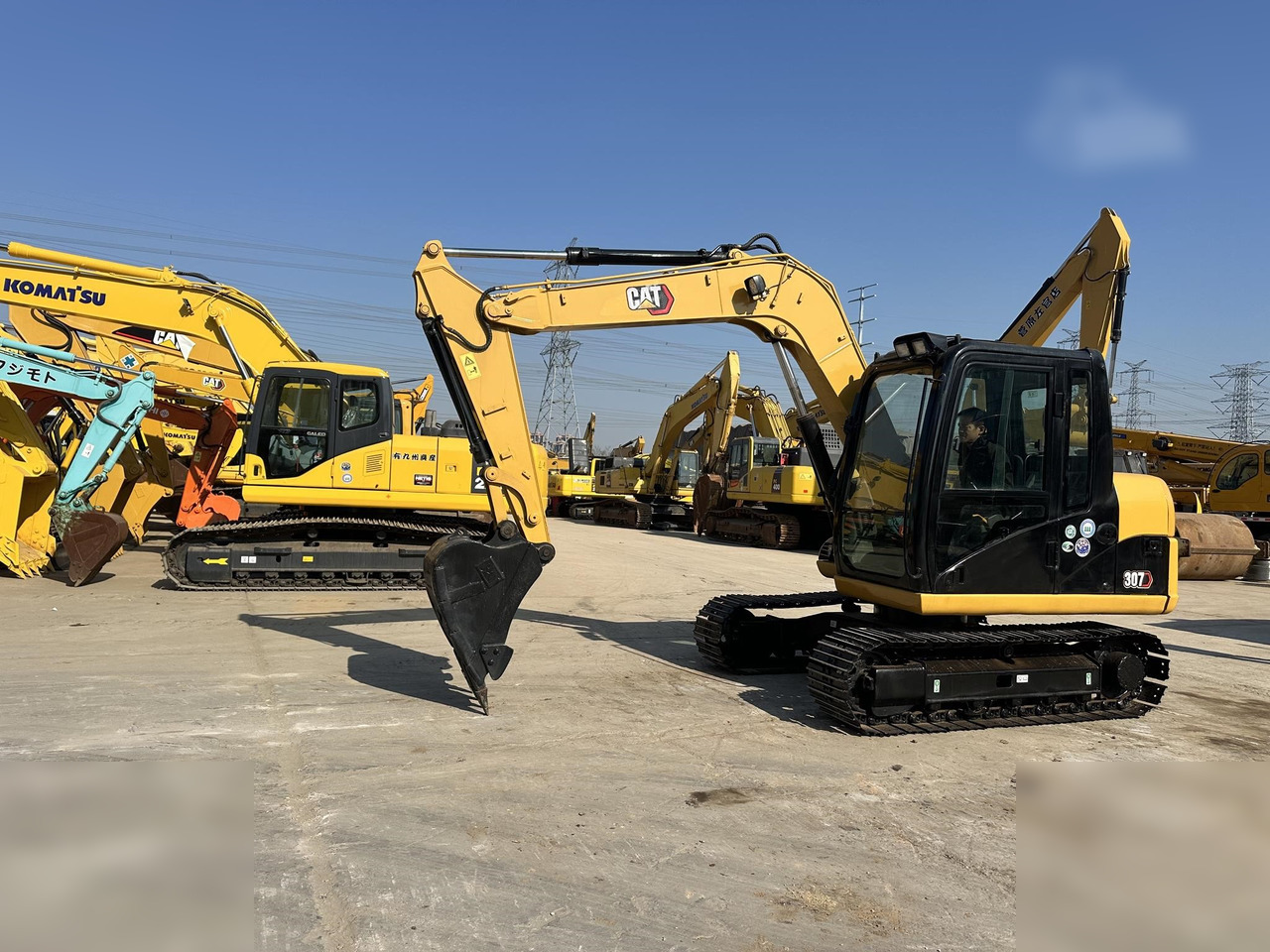 CATERPILLAR 307D - 履带式挖掘机:图1 CATERPILLAR 307D - 履带式挖掘机:图1