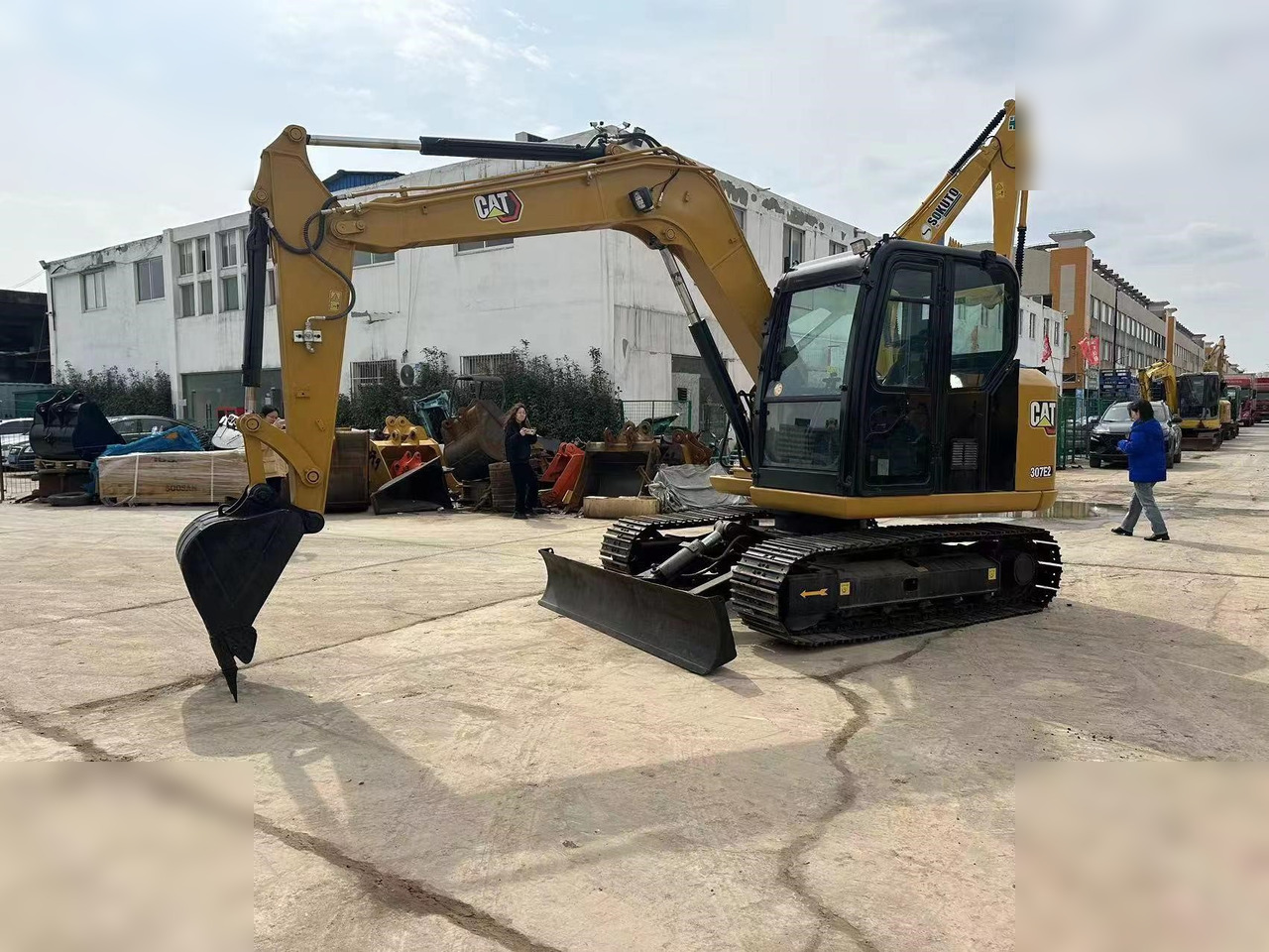 CATERPILLAR 307E2 - 履带式挖掘机:图1 CATERPILLAR 307E2 - 履带式挖掘机:图1