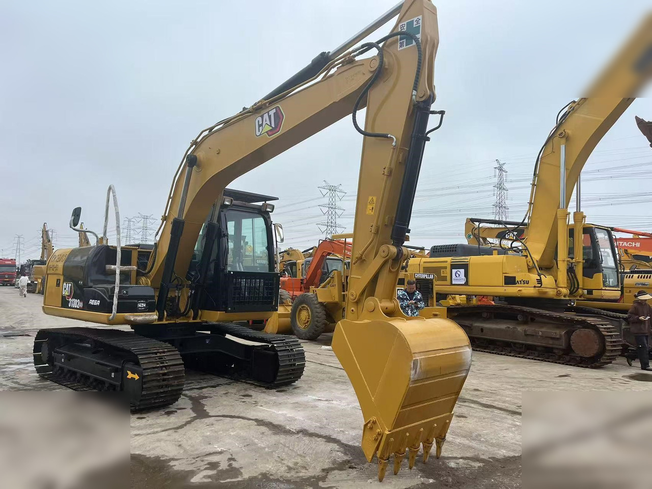 CATERPILLAR 312D2 GC - 履带式挖掘机:图4 CATERPILLAR 312D2 GC - 履带式挖掘机:图4