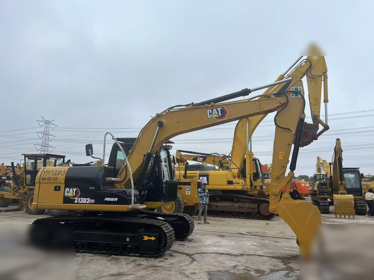 CATERPILLAR 312D2 GC - 履带式挖掘机:图2 CATERPILLAR 312D2 GC - 履带式挖掘机:图2