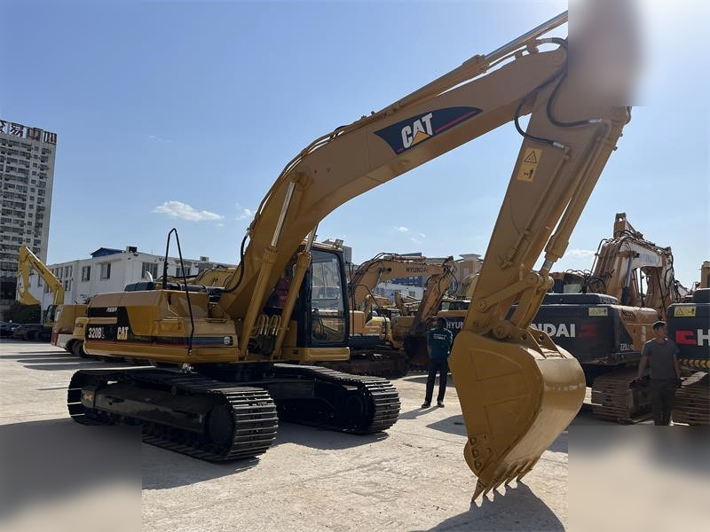 CATERPILLAR 320BL - 履带式挖掘机:图2 CATERPILLAR 320BL - 履带式挖掘机:图2