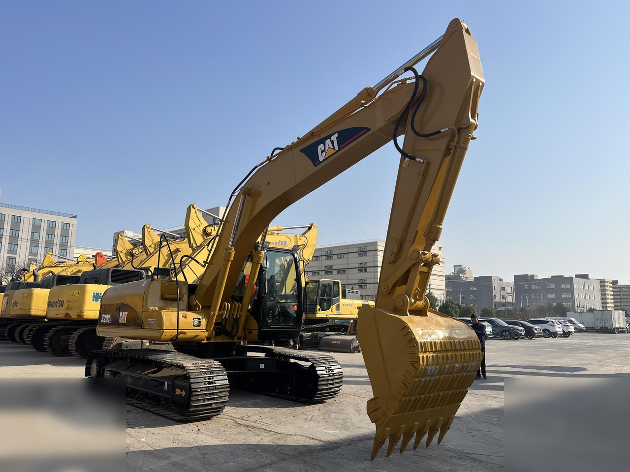 CATERPILLAR 320CL - 履带式挖掘机:图2 CATERPILLAR 320CL - 履带式挖掘机:图2