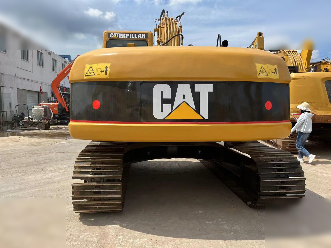 CATERPILLAR 320CL - 履带式挖掘机:图3 CATERPILLAR 320CL - 履带式挖掘机:图3