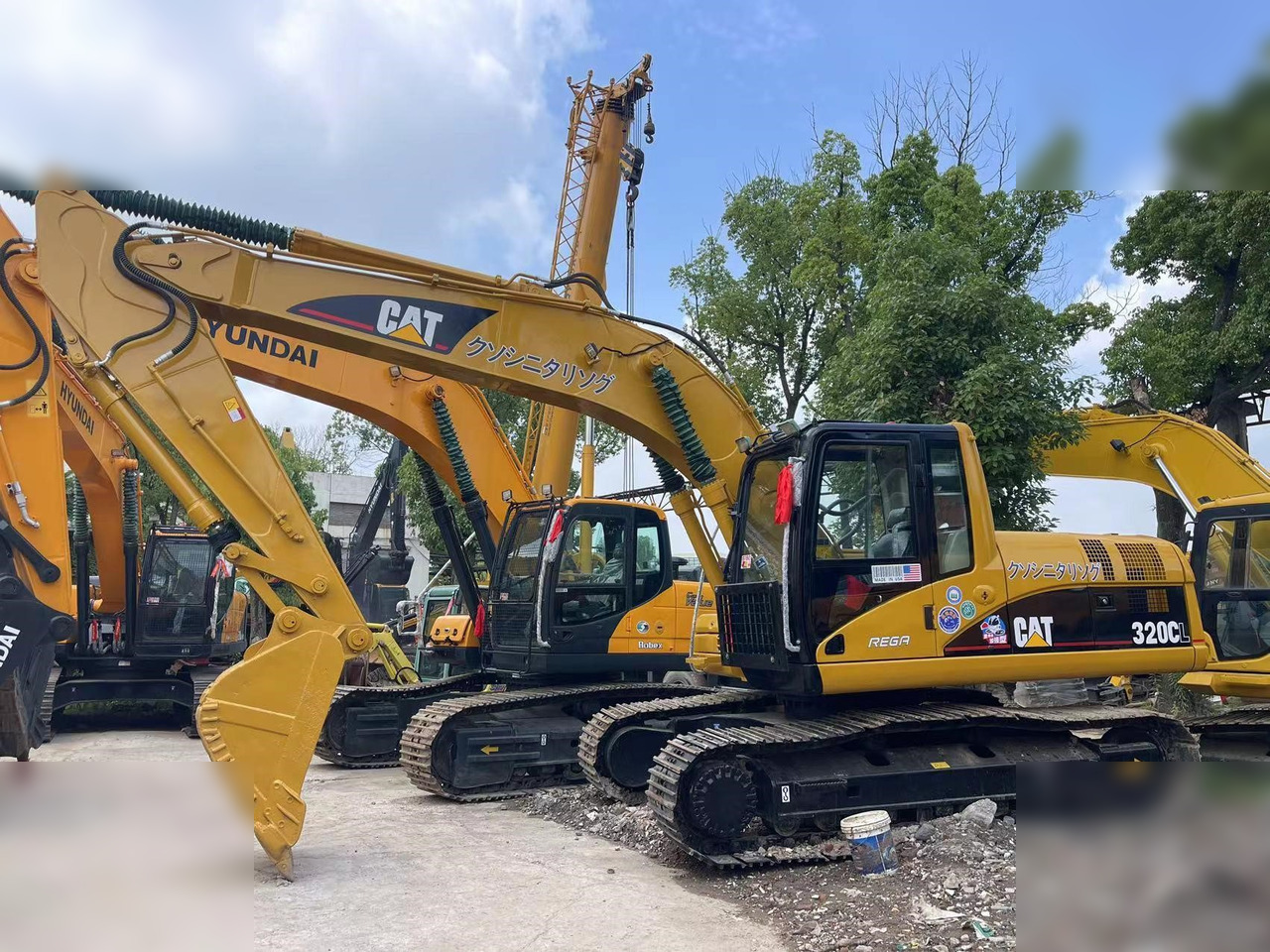 CATERPILLAR 320CL - 履带式挖掘机:图1 CATERPILLAR 320CL - 履带式挖掘机:图1