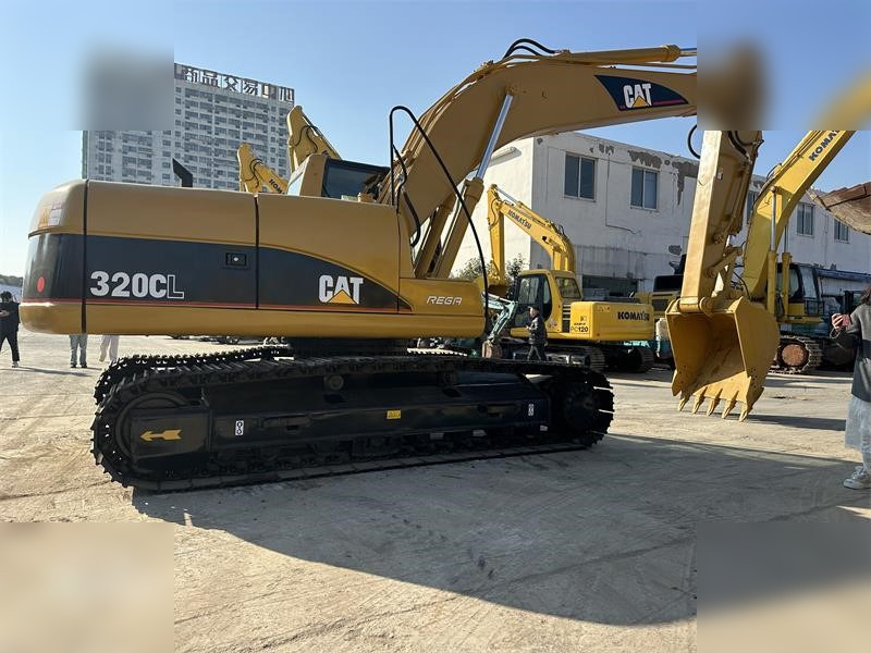 CATERPILLAR 320CL - 履带式挖掘机:图1 CATERPILLAR 320CL - 履带式挖掘机:图1