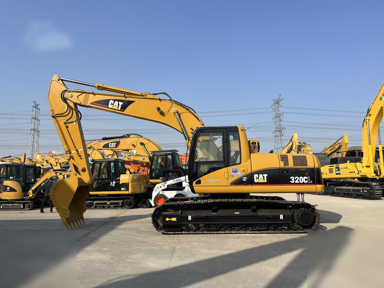 CATERPILLAR 320CL - 履带式挖掘机:图1 CATERPILLAR 320CL - 履带式挖掘机:图1