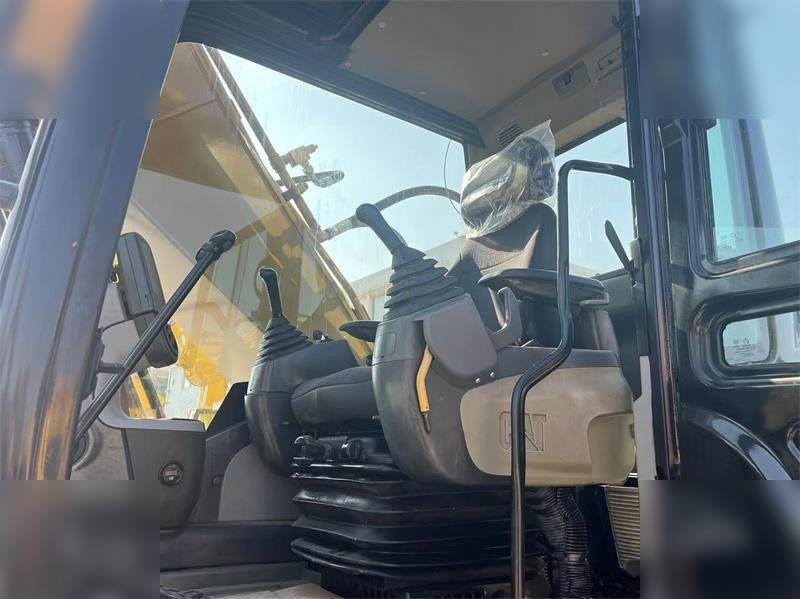 履带式挖掘机 CATERPILLAR 320DL：图8