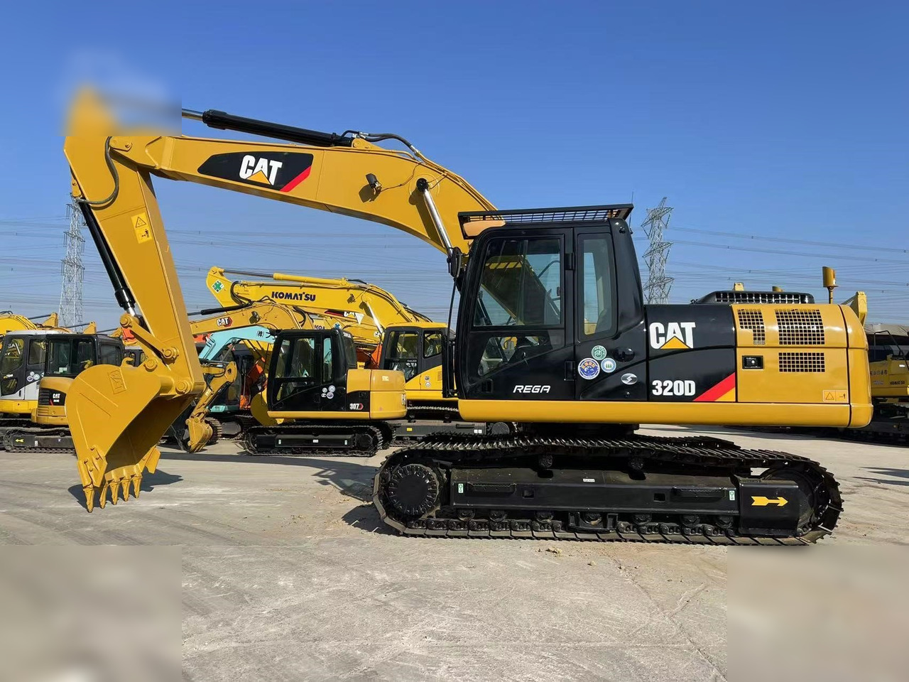 CATERPILLAR 320D - 履带式挖掘机:图1 CATERPILLAR 320D - 履带式挖掘机:图1
