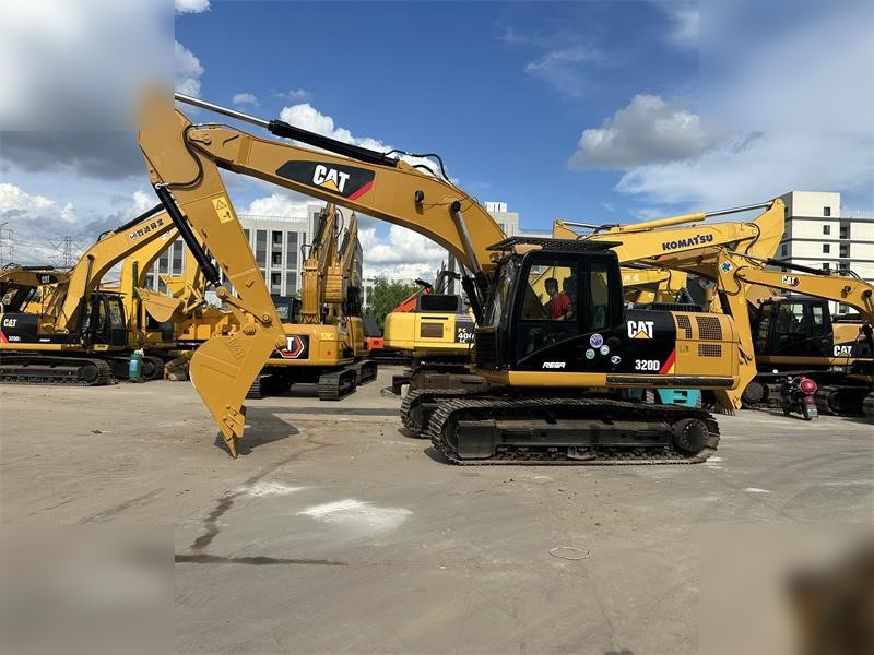 CATERPILLAR 320D - 履带式挖掘机:图1 CATERPILLAR 320D - 履带式挖掘机:图1