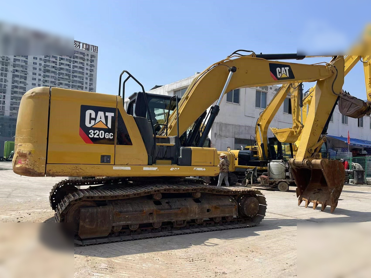 CATERPILLAR 320GC - 履带式挖掘机:图2 CATERPILLAR 320GC - 履带式挖掘机:图2