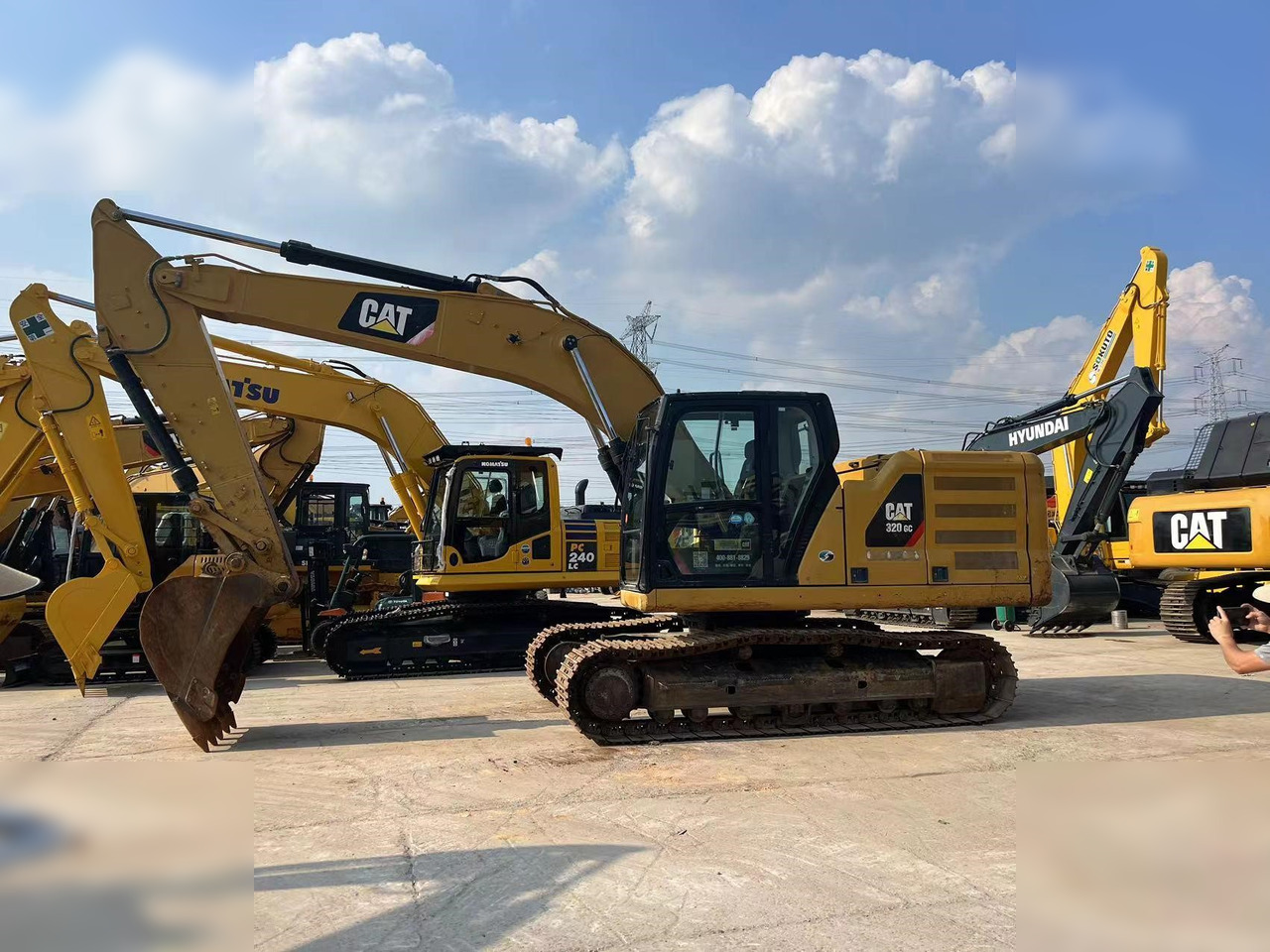 CATERPILLAR 320GC - 履带式挖掘机:图2 CATERPILLAR 320GC - 履带式挖掘机:图2