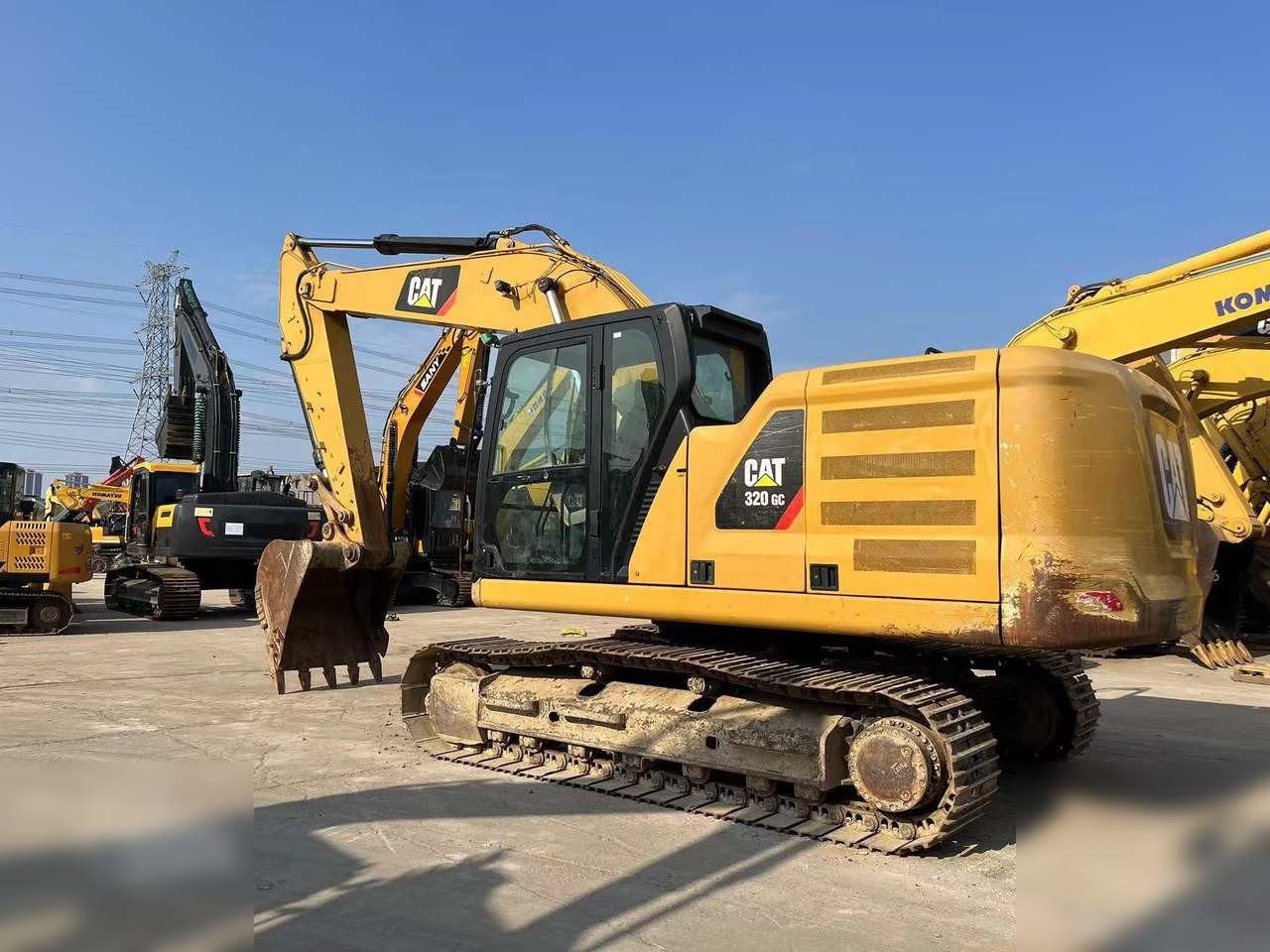 CATERPILLAR 320GC - 履带式挖掘机:图2 CATERPILLAR 320GC - 履带式挖掘机:图2