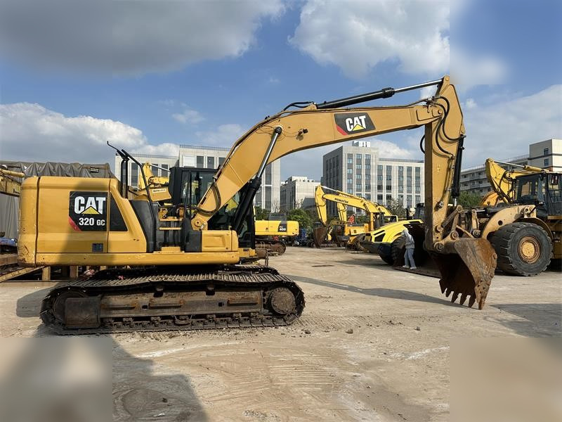 CATERPILLAR 320GC - 履带式挖掘机:图1 CATERPILLAR 320GC - 履带式挖掘机:图1