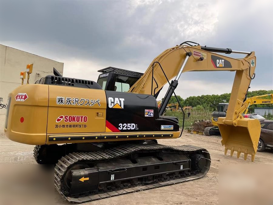 CATERPILLAR 325DL - 履带式挖掘机:图1 CATERPILLAR 325DL - 履带式挖掘机:图1