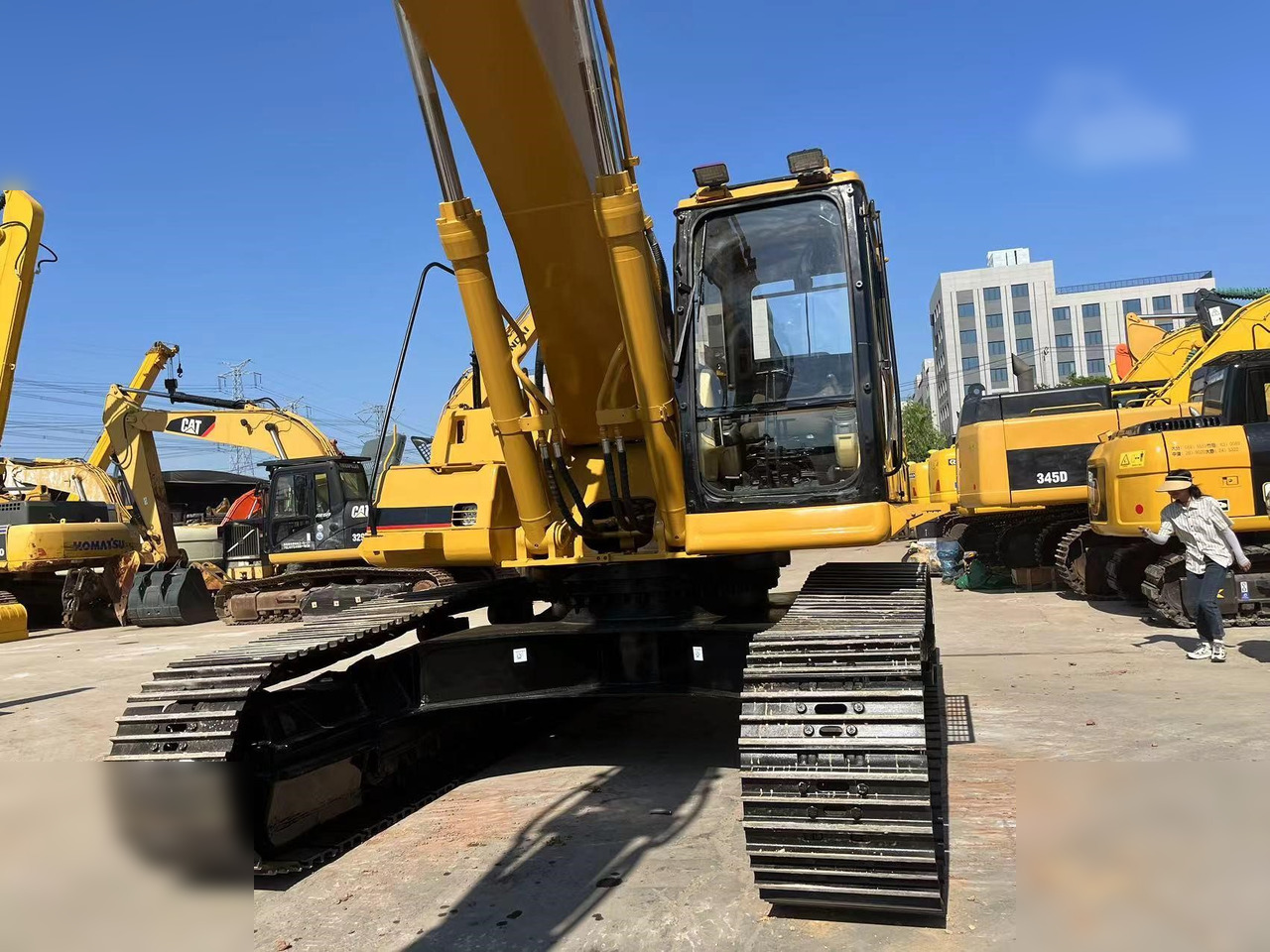 CATERPILLAR 330BL - 履带式挖掘机:图4 CATERPILLAR 330BL - 履带式挖掘机:图4