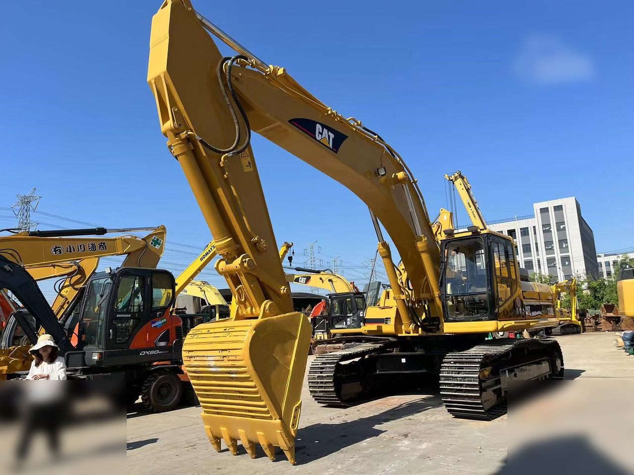 CATERPILLAR 330BL - 履带式挖掘机:图4 CATERPILLAR 330BL - 履带式挖掘机:图4