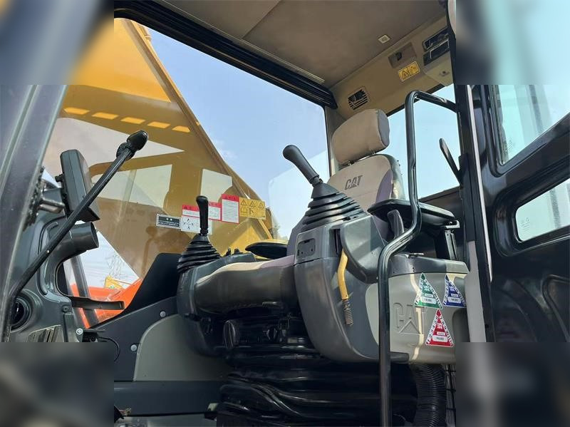 CATERPILLAR 330D - 履带式挖掘机:图3 CATERPILLAR 330D - 履带式挖掘机:图3