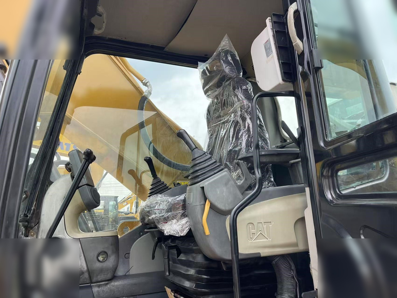 履带式挖掘机 CATERPILLAR 336D：图8