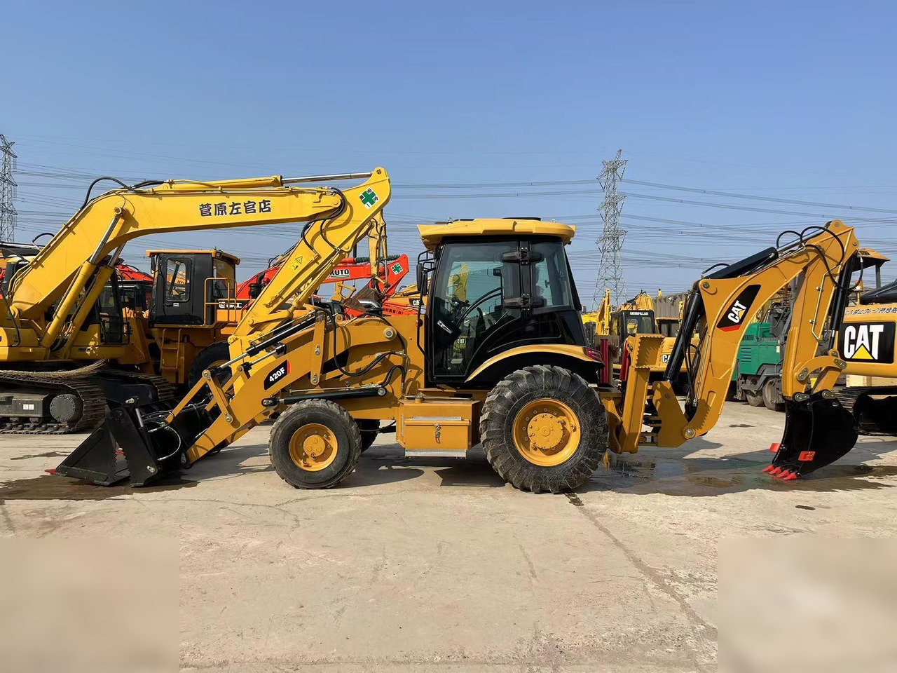 CATERPILLAR 420F - 反铲装载机:图1 CATERPILLAR 420F - 反铲装载机:图1