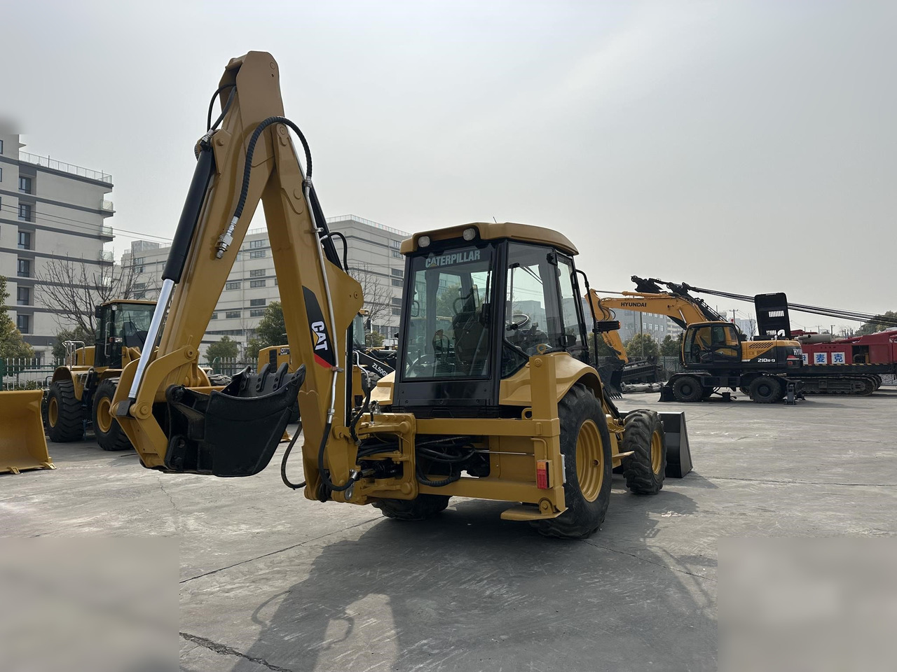 CATERPILLAR 420F - 反铲装载机:图4 CATERPILLAR 420F - 反铲装载机:图4