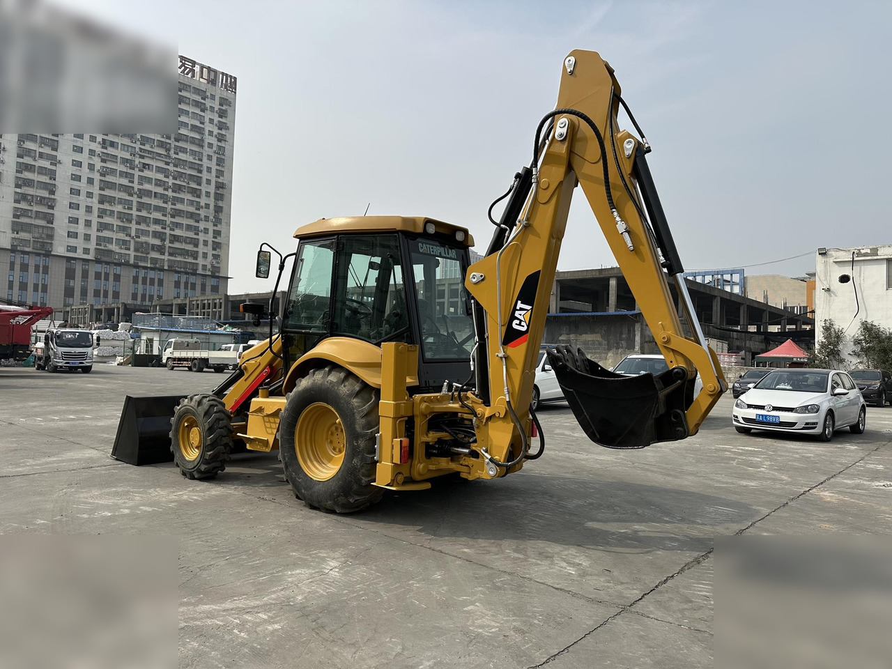 CATERPILLAR 420F - 反铲装载机:图5 CATERPILLAR 420F - 反铲装载机:图5