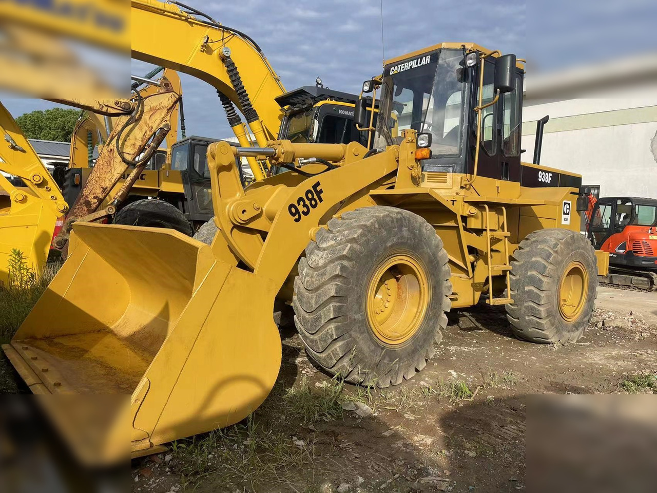 CATERPILLAR 938F - 轮式装载机:图1 CATERPILLAR 938F - 轮式装载机:图1