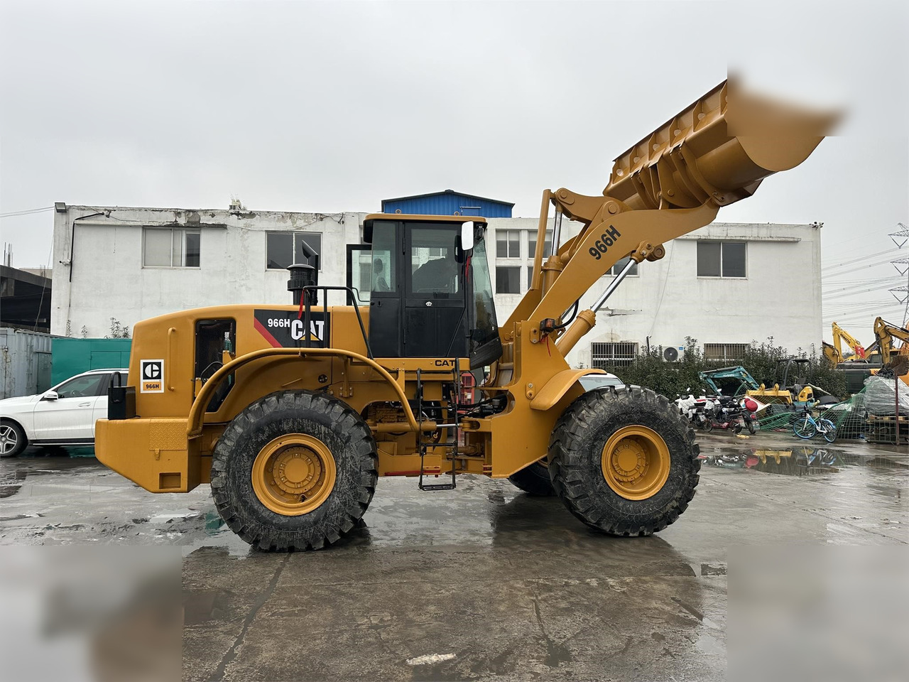 CATERPILLAR 966H - 轮式装载机:图1 CATERPILLAR 966H - 轮式装载机:图1