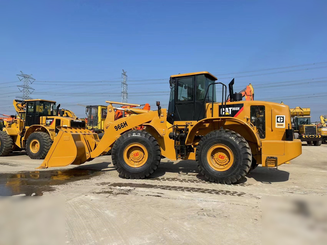 CATERPILLAR 966H - 轮式装载机:图1 CATERPILLAR 966H - 轮式装载机:图1