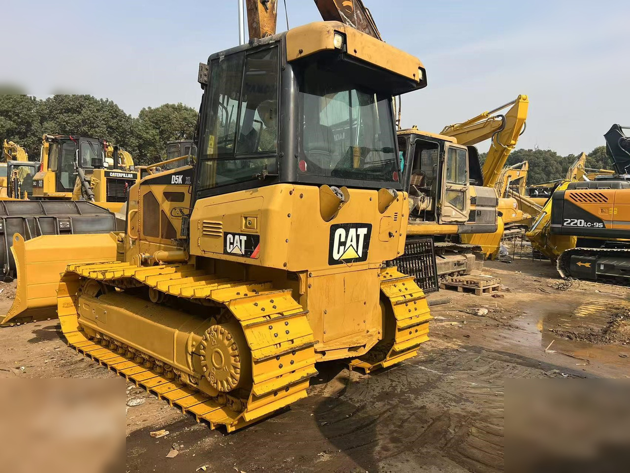 CATERPILLAR D5K XL - 推土机:图2 CATERPILLAR D5K XL - 推土机:图2