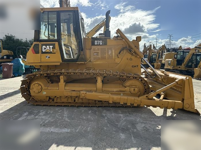 CATERPILLAR D7G II - 推土机:图1 CATERPILLAR D7G II - 推土机:图1
