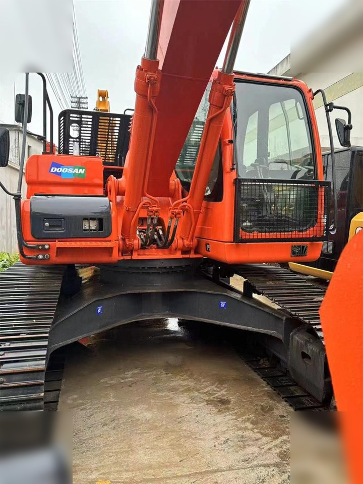 DOOSAN DX225 LC-5 - 履带式挖掘机:图3 DOOSAN DX225 LC-5 - 履带式挖掘机:图3